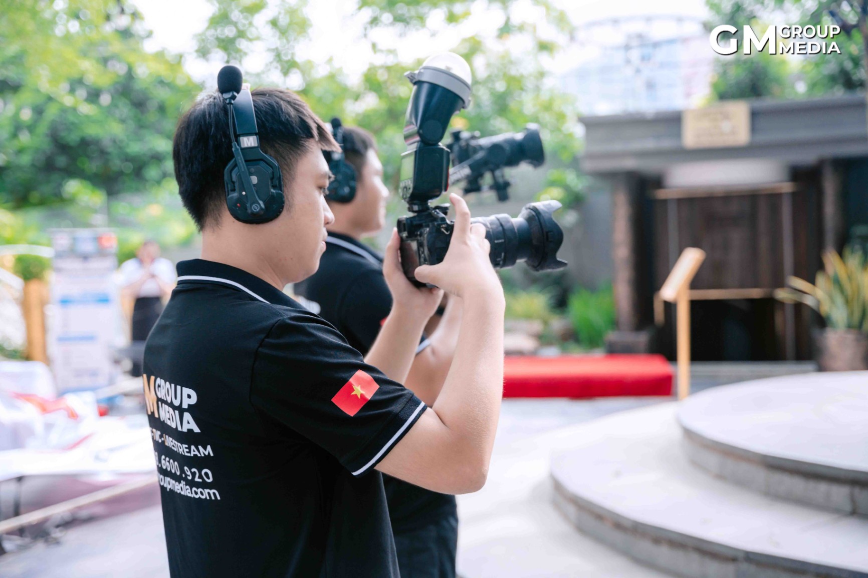 Thuê quay phim chụp ảnh sự kiện: 7 điều cần biết